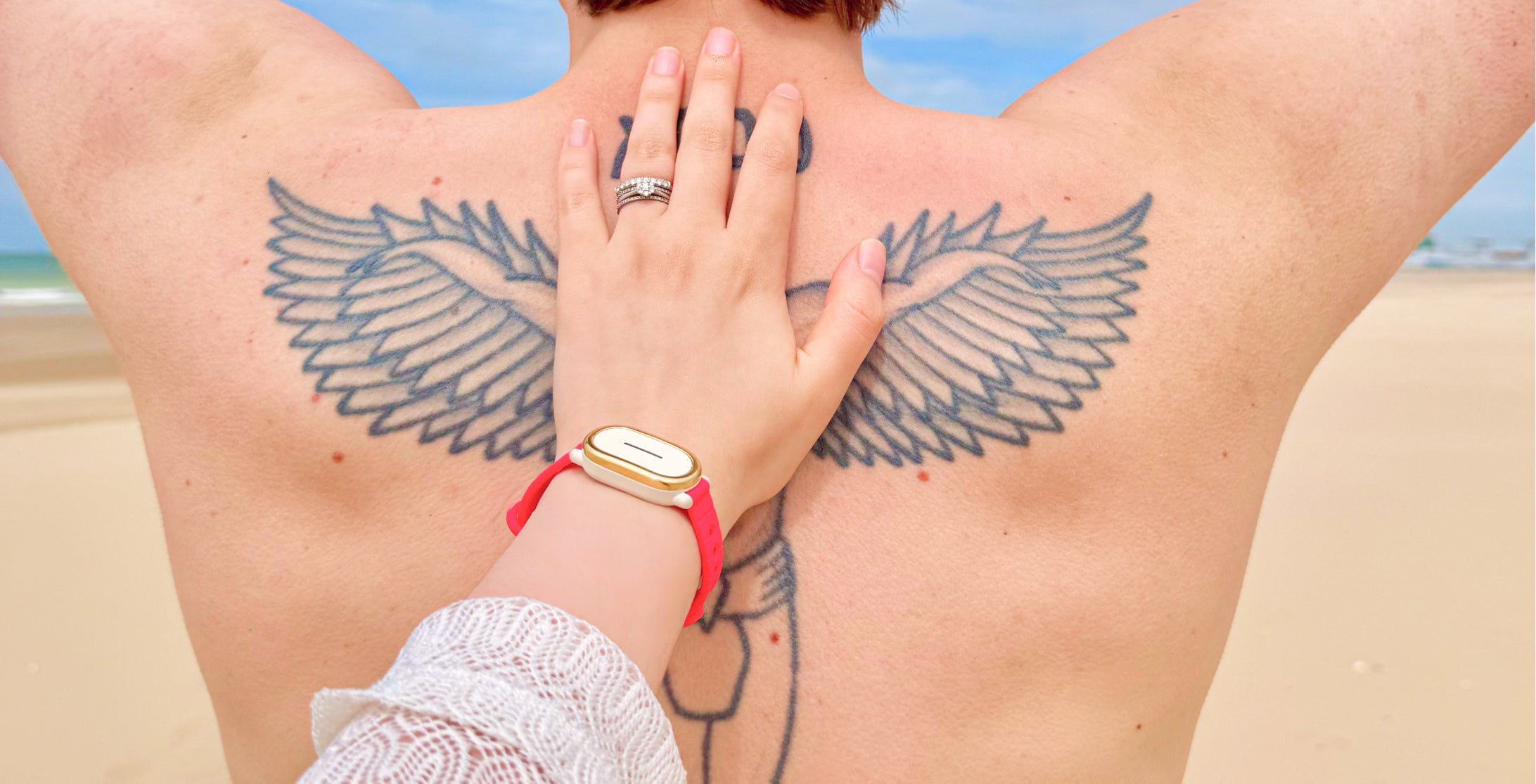 Summer Apart, Still Connected: How to Keep Long-Distance Love Alive During Travel Season