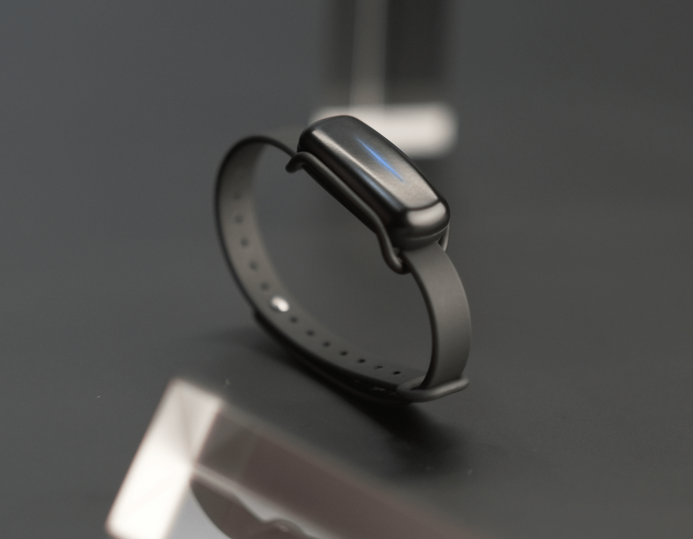 Bond 2025 touch accessories